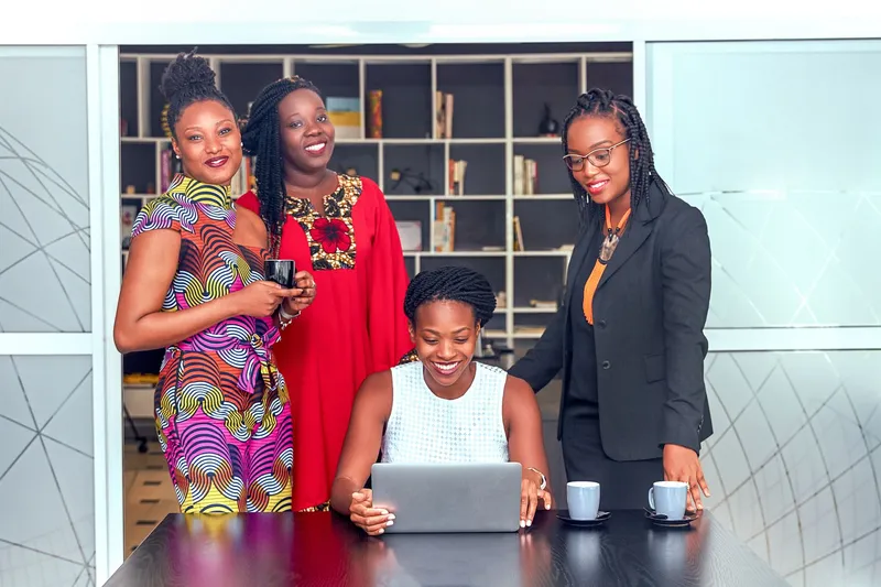 Plateforme de gestion pour une ETI — réalisation NEXAFRIKA